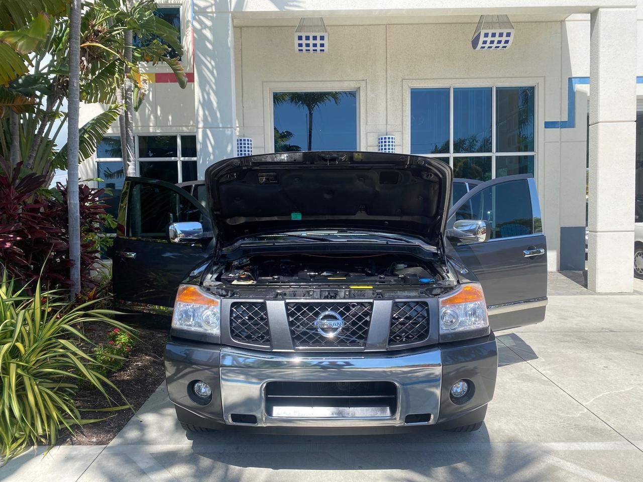 2006 Nissan Armada SE 21 SERVICES NO ACCIDENTS Pompano Beach FL