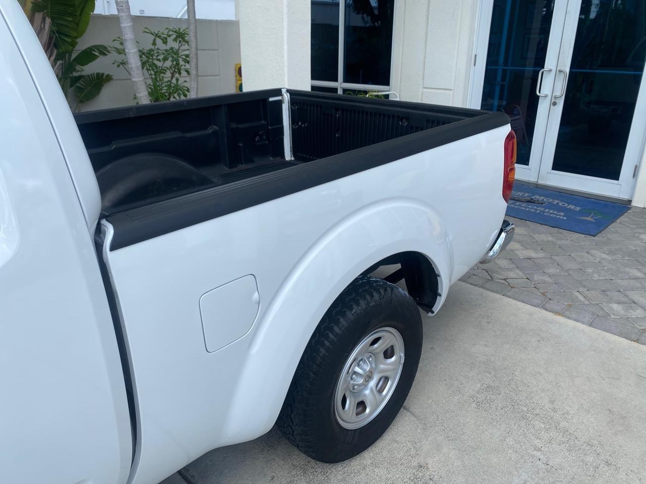 2006 Nissan Frontier XE LOW MILES NO ACCIDENTS Pompano Beach FL