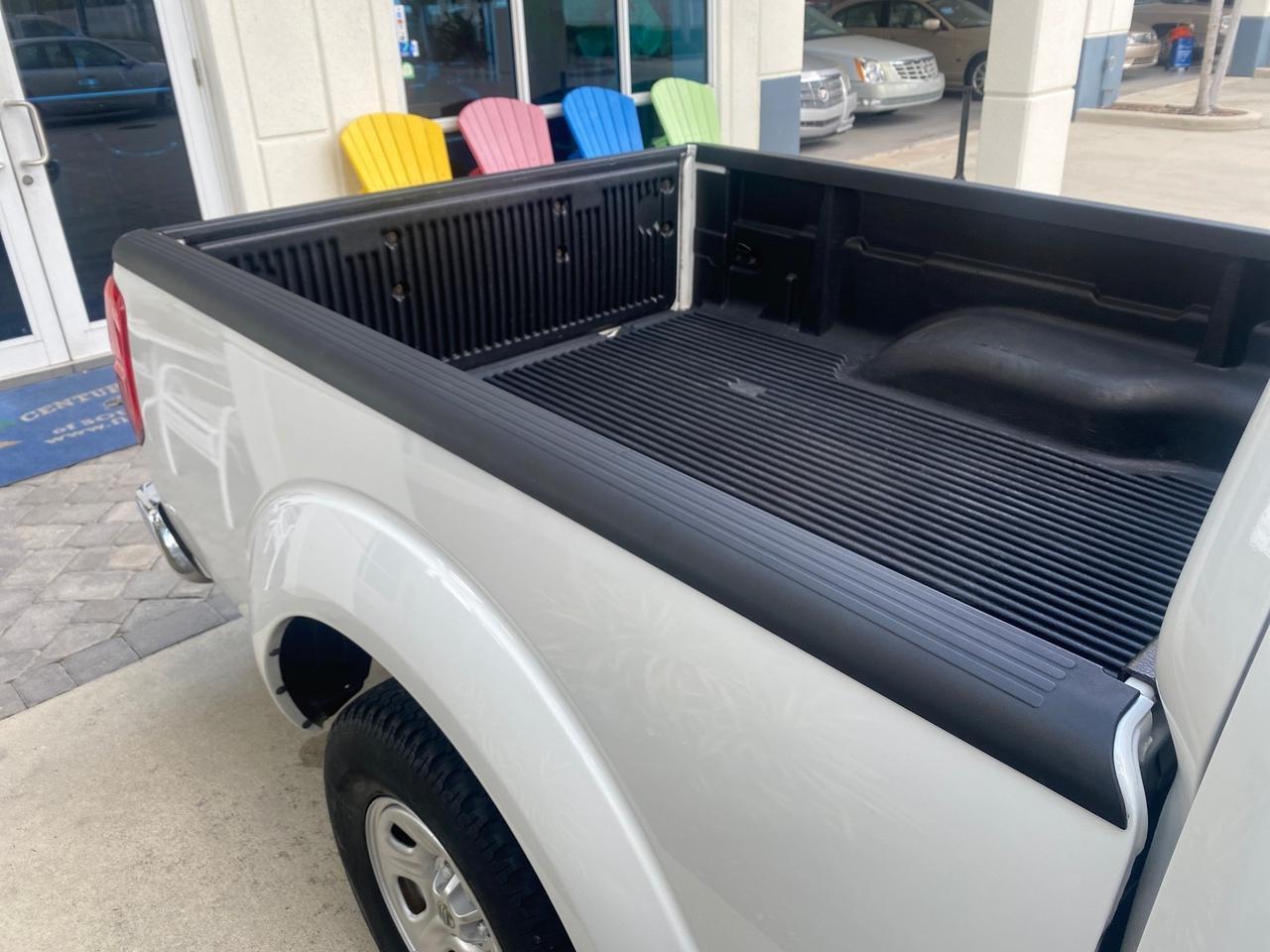 2006 Nissan Frontier XE LOW MILES NO ACCIDENTS Pompano Beach FL