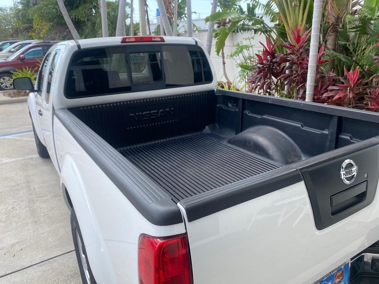 2006 Nissan Frontier XE LOW MILES NO ACCIDENTS Pompano Beach FL