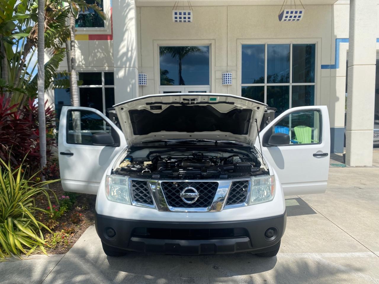 2006 Nissan Frontier XE LOW MILES NO ACCIDENTS Pompano Beach FL
