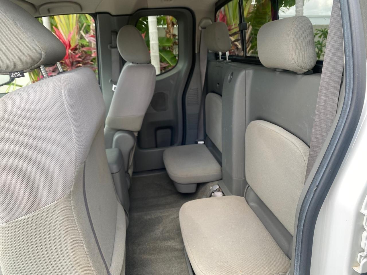 2006 Nissan Frontier XE LOW MILES NO ACCIDENTS Pompano Beach FL
