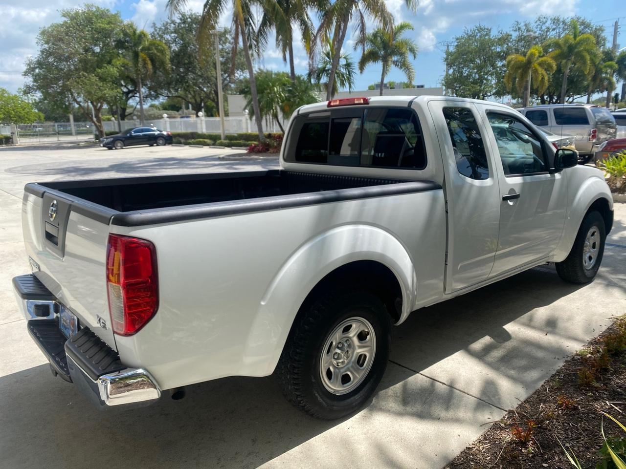 2006 Nissan Frontier XE LOW MILES NO ACCIDENTS Pompano Beach FL