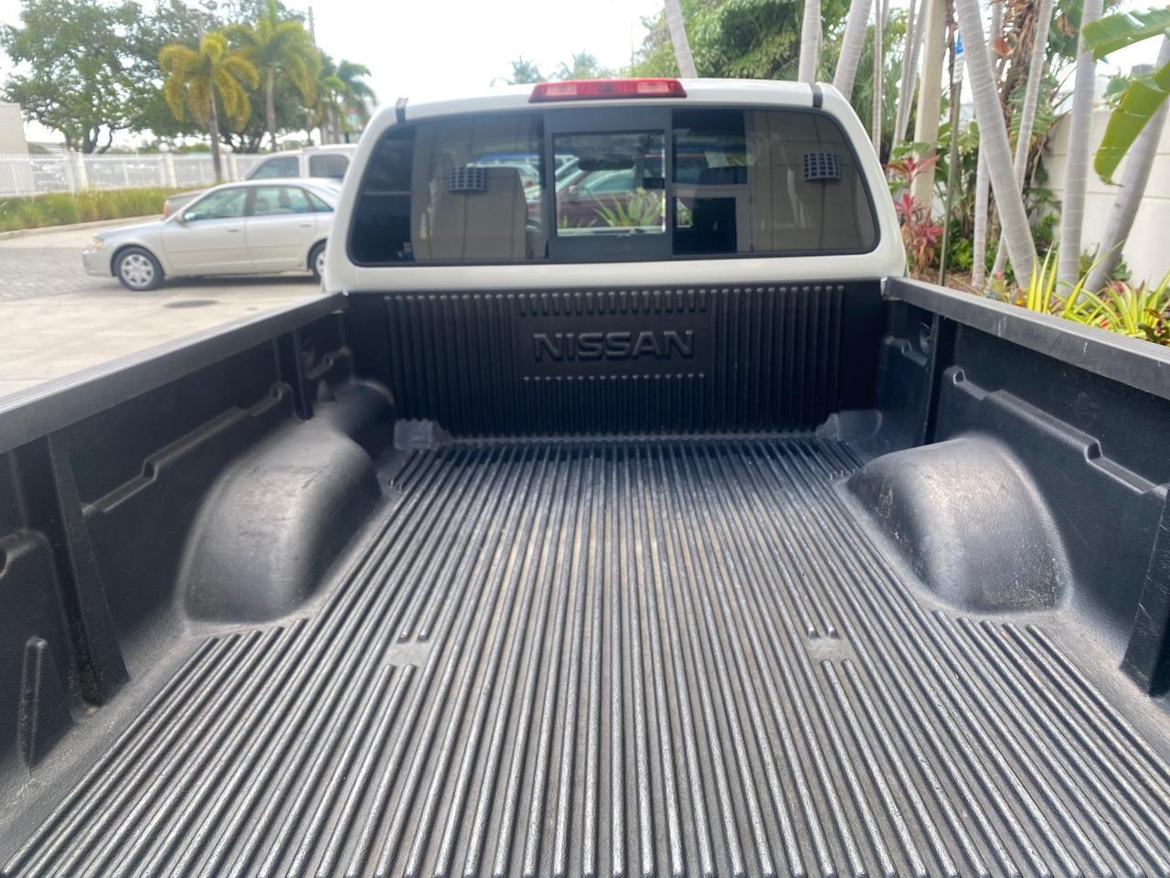 2006 Nissan Frontier XE LOW MILES NO ACCIDENTS Pompano Beach FL