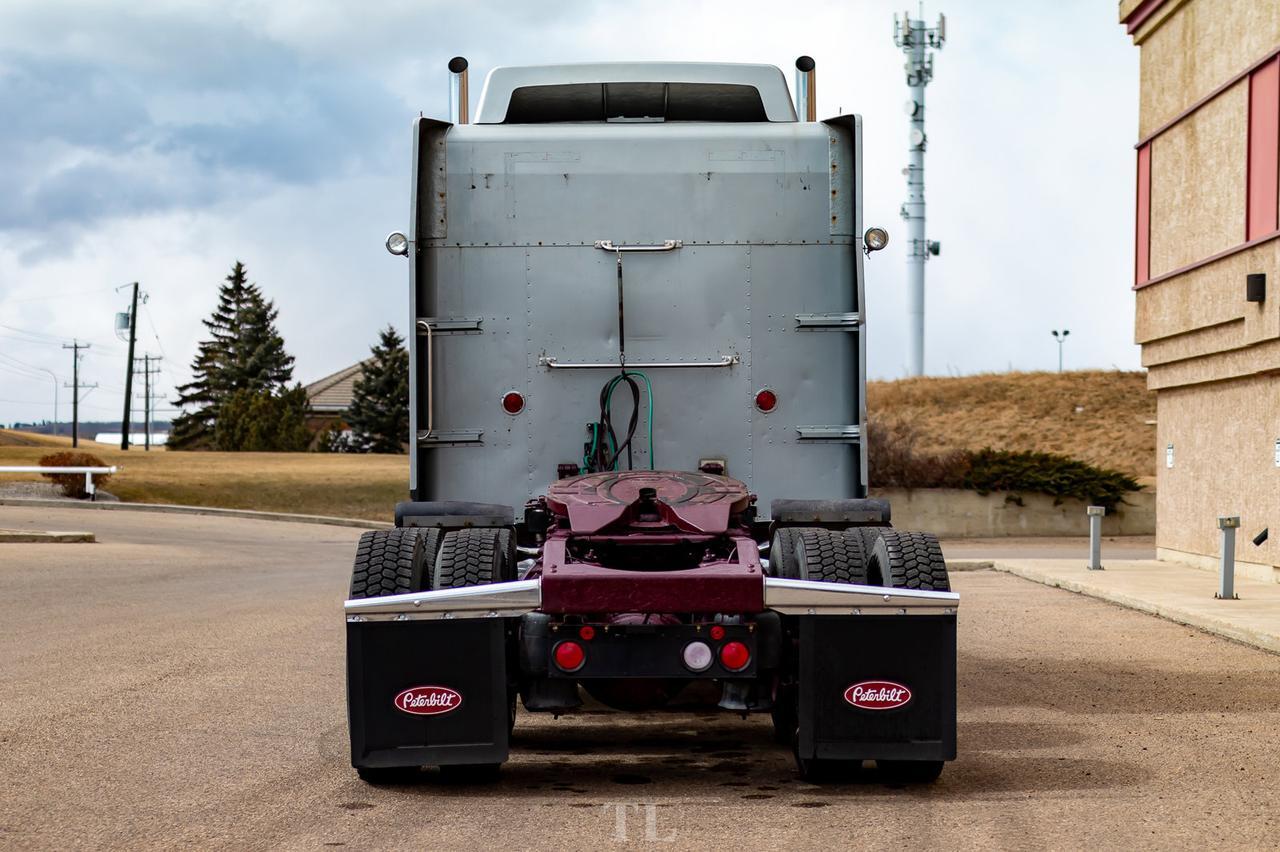 2006 Peterbilt 379 Longnose Tractor Sleeper Red Deer AB