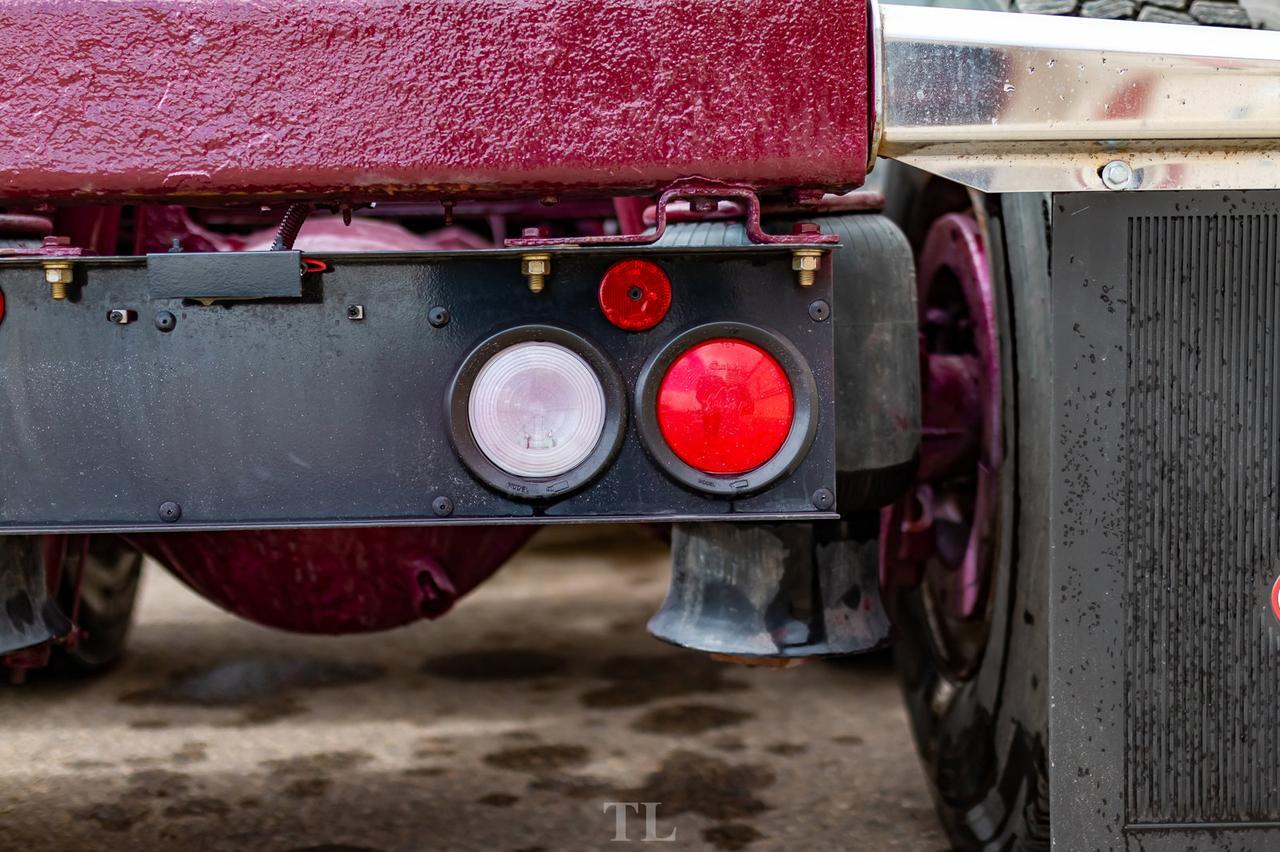 2006 Peterbilt 379 Longnose Tractor Sleeper Red Deer AB