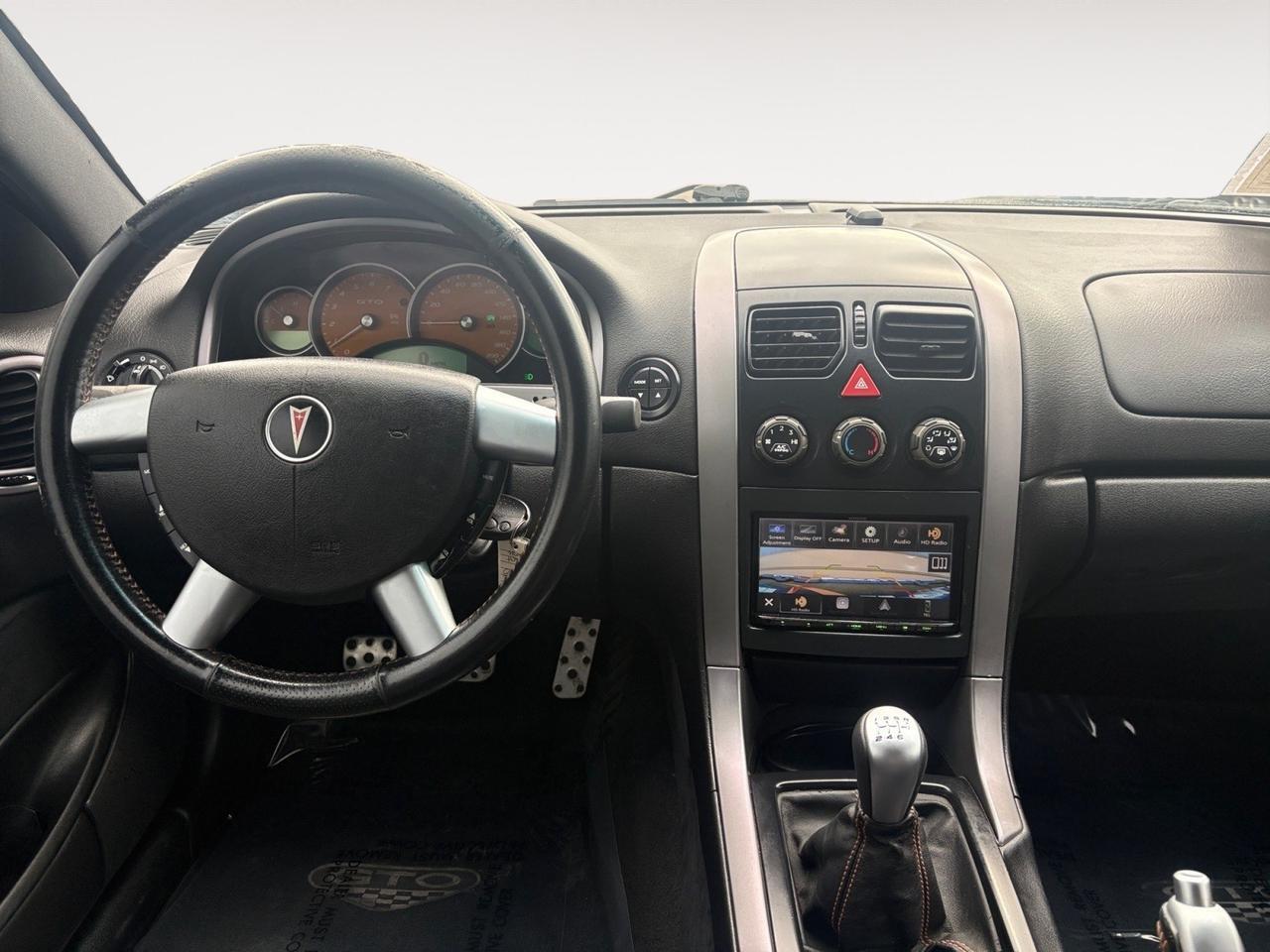 2006 Pontiac GTO POWER MIRRORS, BLUETOOTH, KEYLESS ENTRY, CLEAN CARFAX, ONLY 91K MILES, CRUISE DOWN THE ROAD IN STYLE!