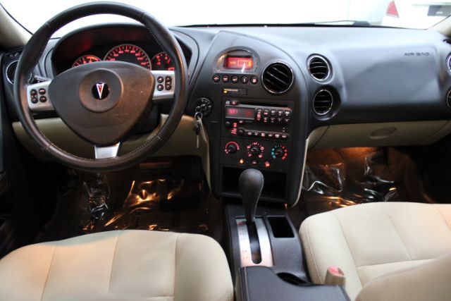 2006 Pontiac Grand Prix BASE