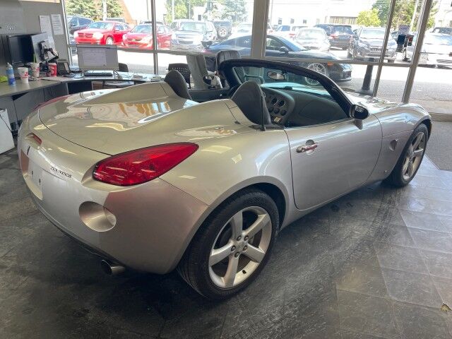 2006 Pontiac Solstice Cleveland OH