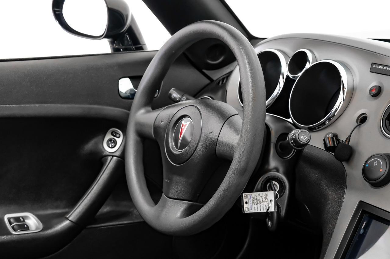 2006 Pontiac Solstice REMOTE KEYLESS ENTRY POWER EQUIPMENT AUTOMATIC HEADLIGHTS Carrollton TX