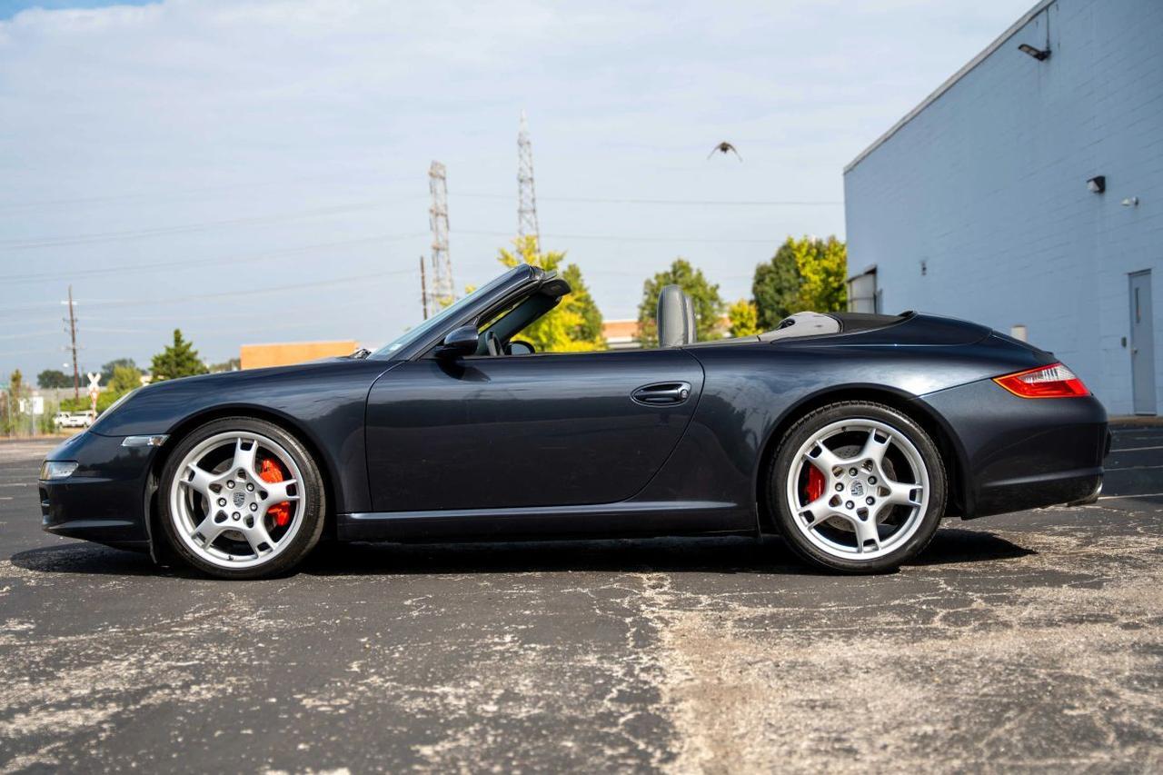 2006 Porsche 911 Carrera S Cabriolet 2D St. Louis MO