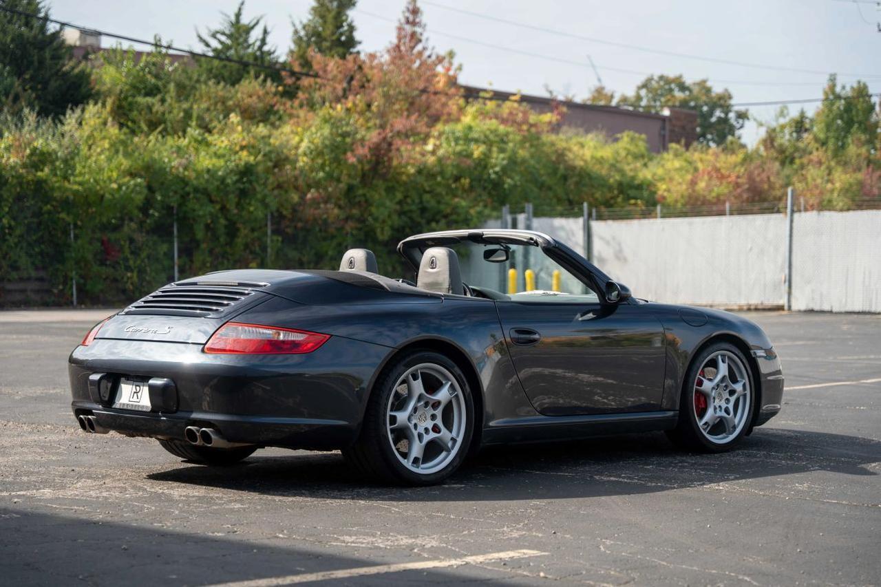 2006 Porsche 911 Carrera S Cabriolet 2D St. Louis MO