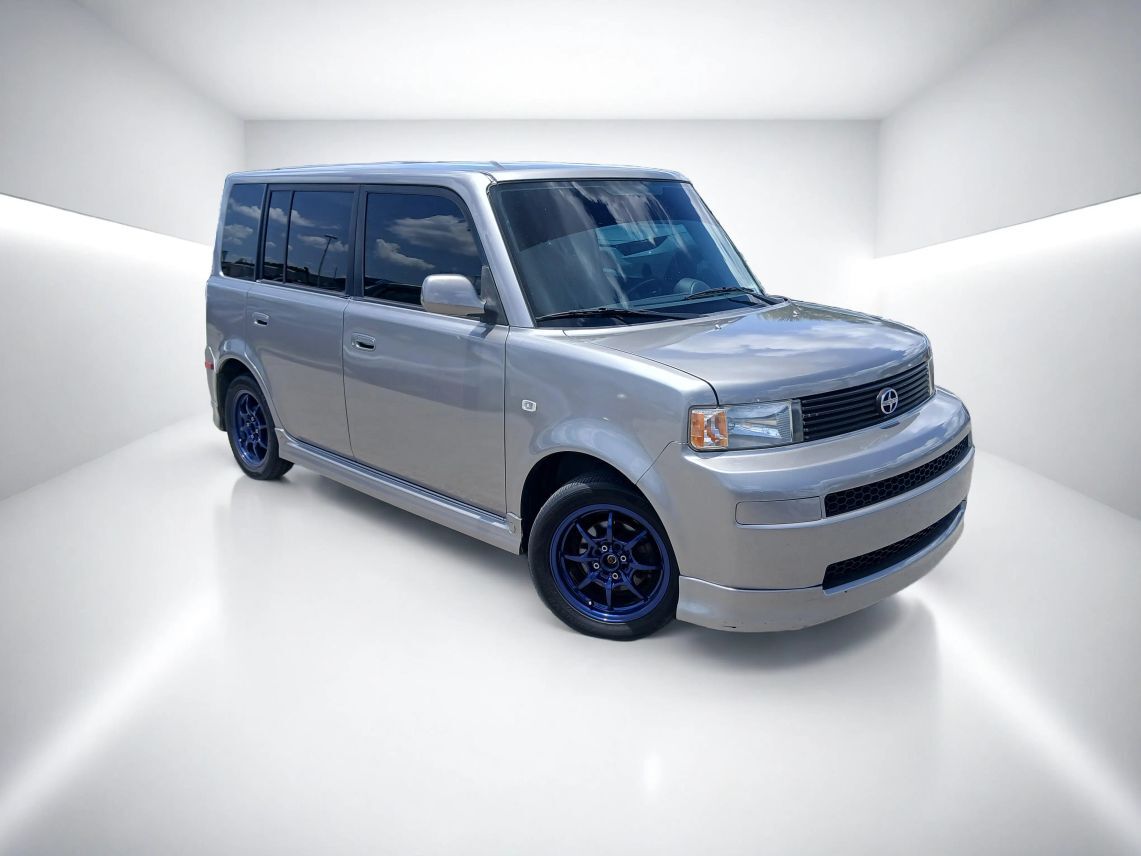 2006 Scion xB Hatchback 4D