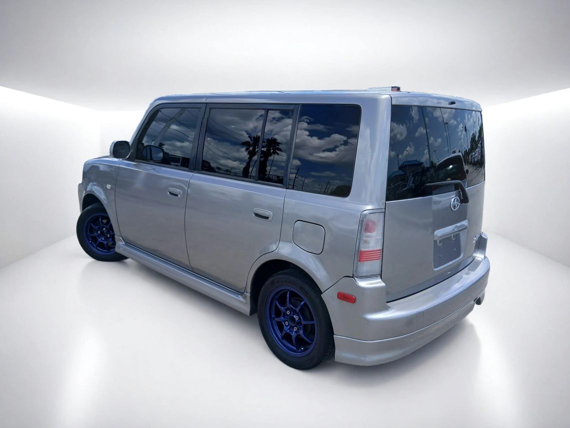 2006 Scion xB Hatchback 4D