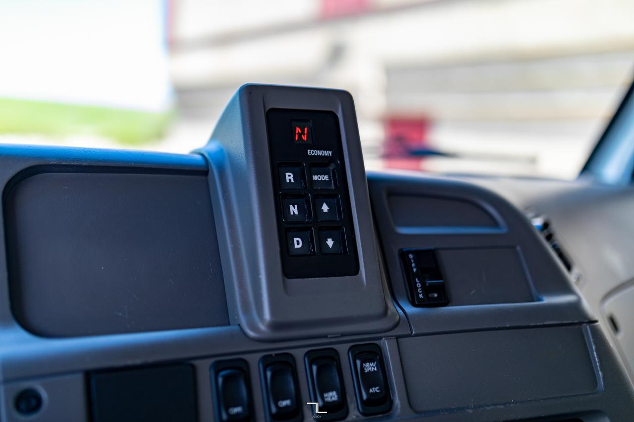 2006 Sterling Acterra Day Cab Cube Van Diesel Red Deer AB