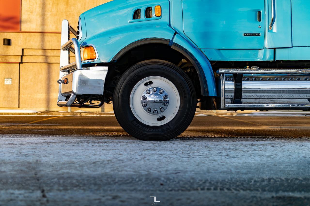 2006 Sterling LT 9500 Tractor Sleeper Heavy Spec Diesel Red Deer AB