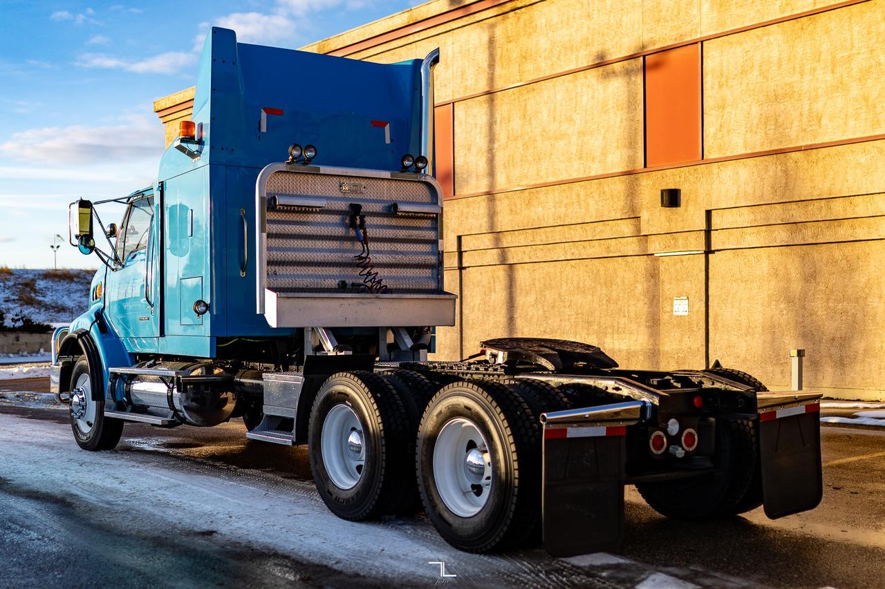 2006 Sterling LT 9500 Tractor Sleeper Heavy Spec Diesel Red Deer AB