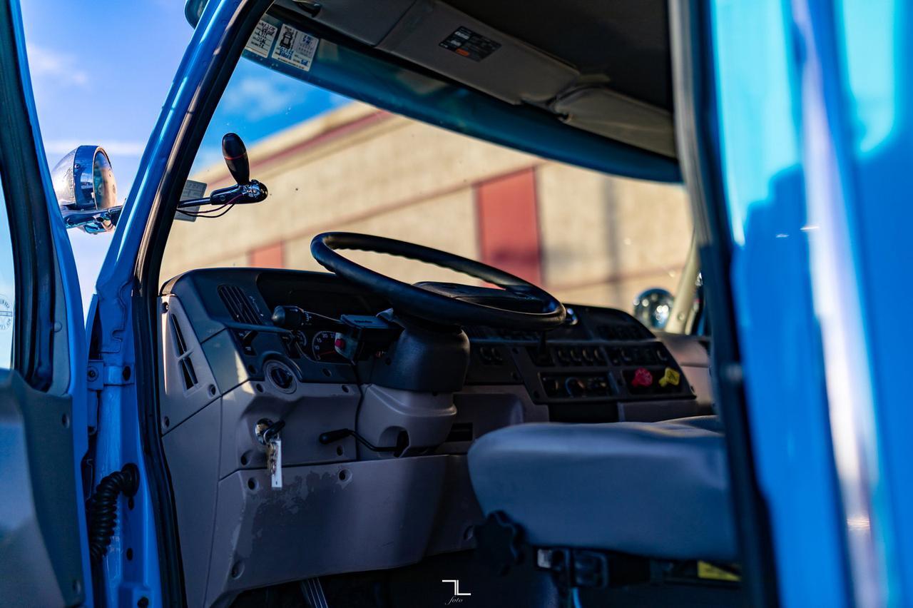 2006 Sterling LT 9500 Tractor Sleeper Heavy Spec Diesel Red Deer AB