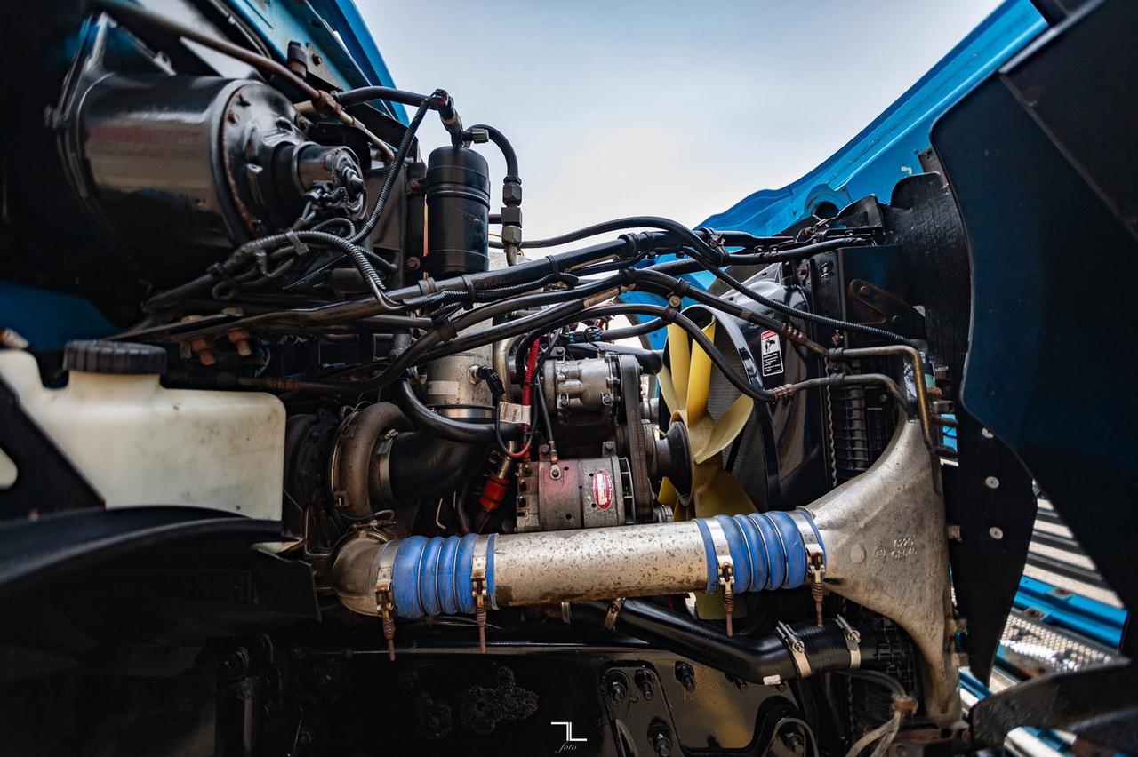 2006 Sterling LT 9500 Tractor Sleeper Heavy Spec Diesel Red Deer AB