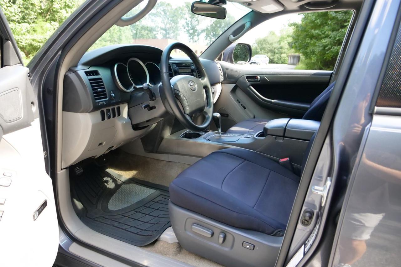 2006 Toyota 4Runner SR5 Sport Edition 4WD / Sunroof / JBL Audio! Lincolnton NC