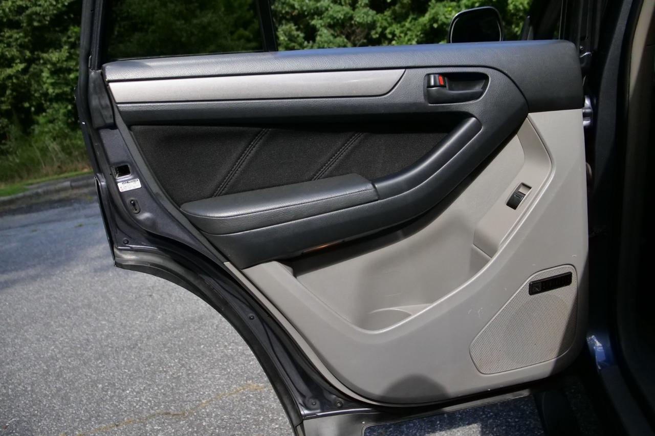 2006 Toyota 4Runner SR5 Sport Edition 4WD / Sunroof / JBL Audio! Lincolnton NC