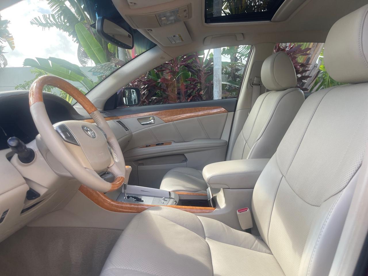 2006 Toyota Avalon Limited 1 OWNER FL LOW MILES 49391 Pompano Beach FL