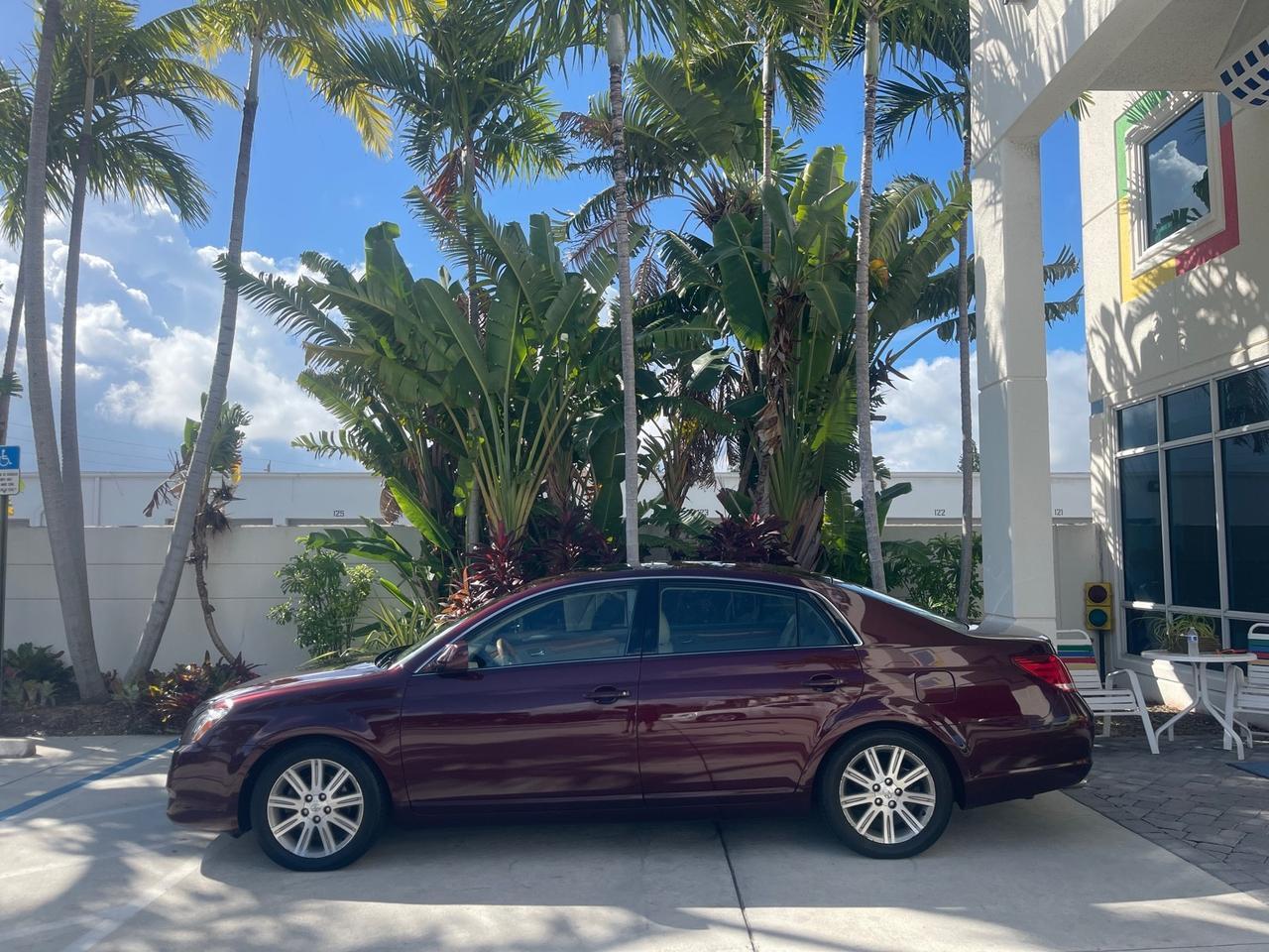 2006 Toyota Avalon Limited 1 OWNER FL LOW MILES 49391 Pompano Beach FL