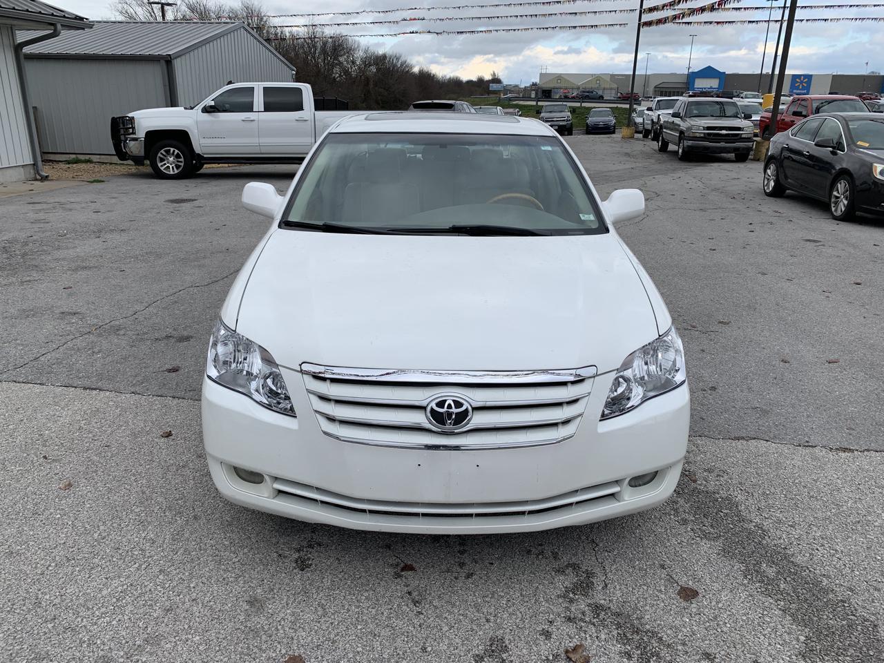 2006 Toyota Avalon Limited Sedan 4D
