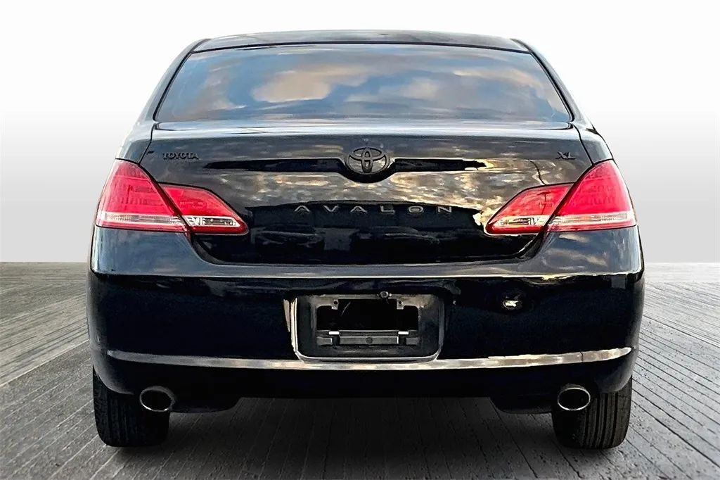 2006 Toyota Avalon XL Sedan 4D Maitland FL