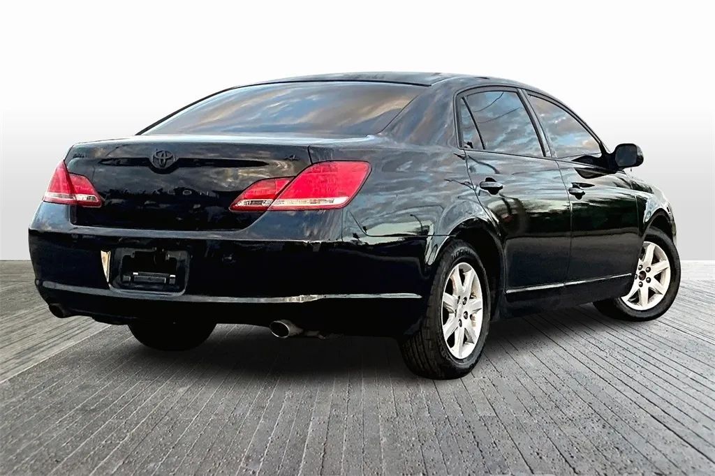 2006 Toyota Avalon XL Sedan 4D Maitland FL