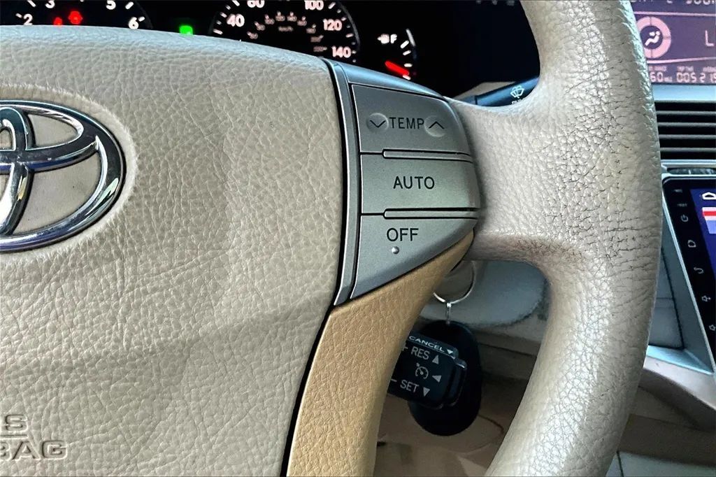 2006 Toyota Avalon XL Sedan 4D Maitland FL