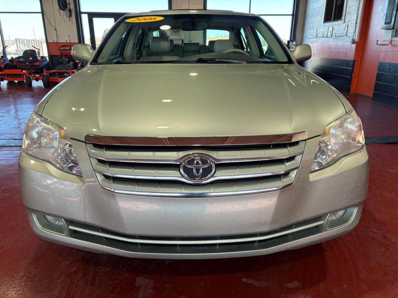 2006 Toyota Avalon XLS Franklin OH