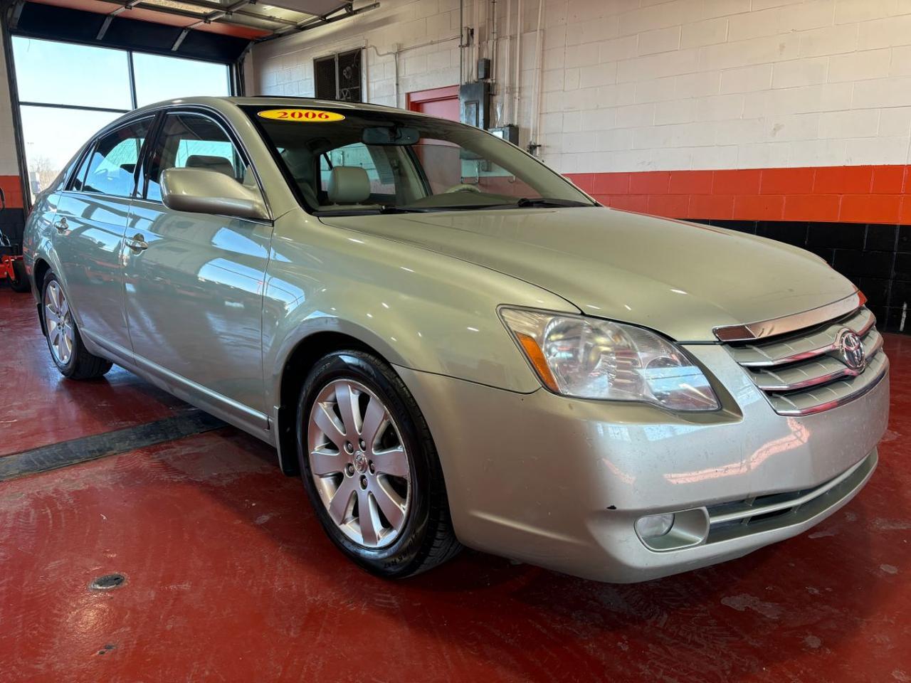 2006 Toyota Avalon XLS Franklin OH