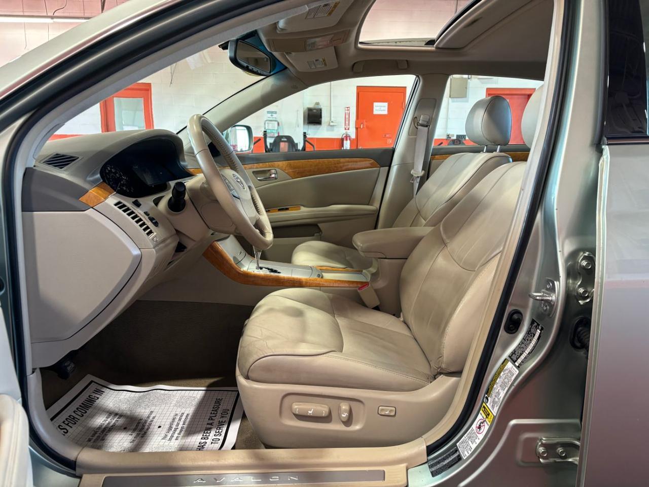 2006 Toyota Avalon XLS Franklin OH