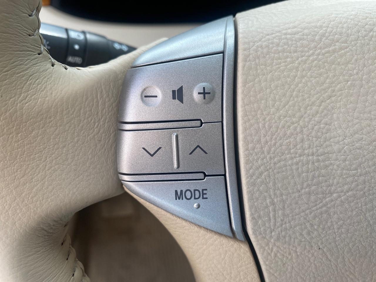 2006 Toyota Avalon XLS photo 33