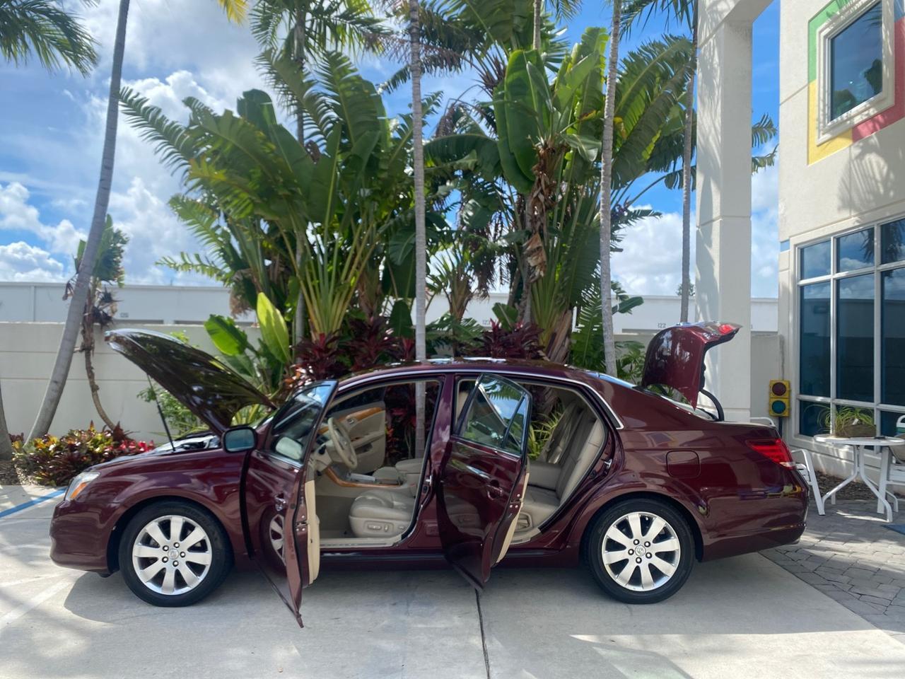 2006 Toyota Avalon XLS photo 8