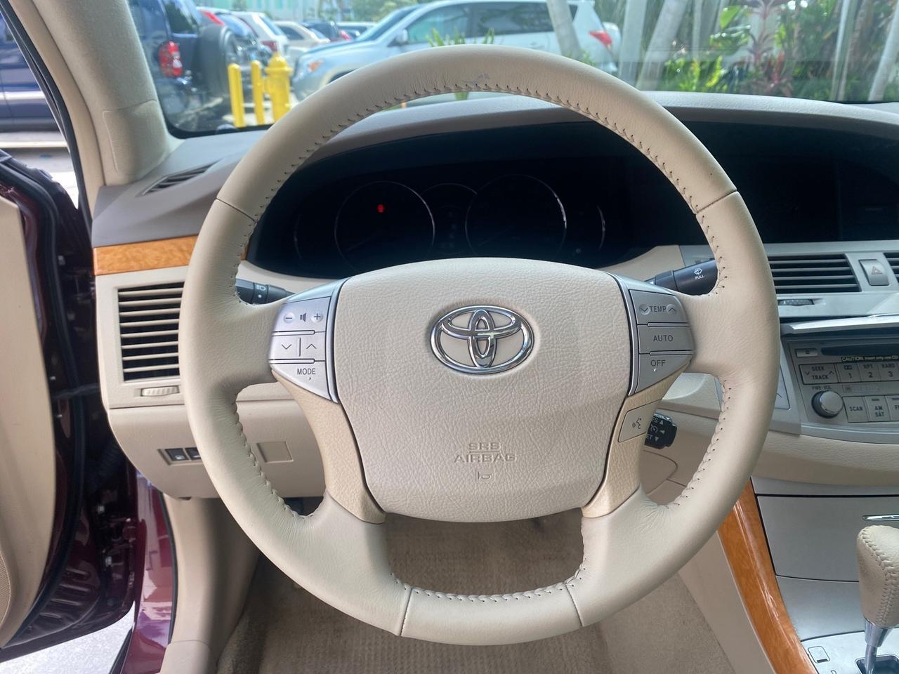 2006 Toyota Avalon XLS LOW MILES 49,416 NAV SUNROOF Pompano Beach FL