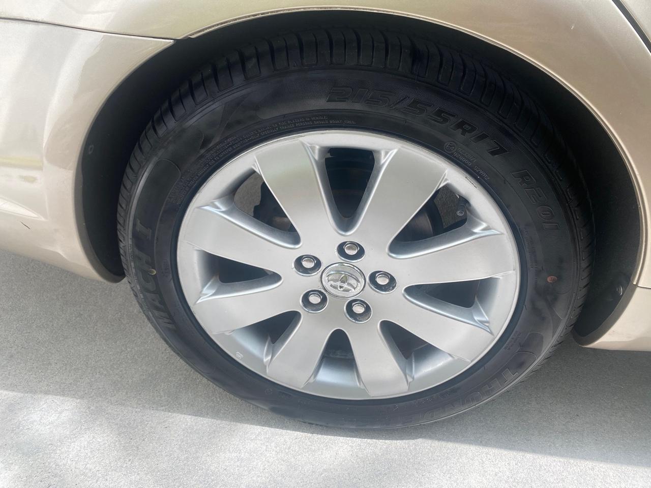 2006 Toyota Avalon XLS LOW MILES 53,114 Pompano Beach FL