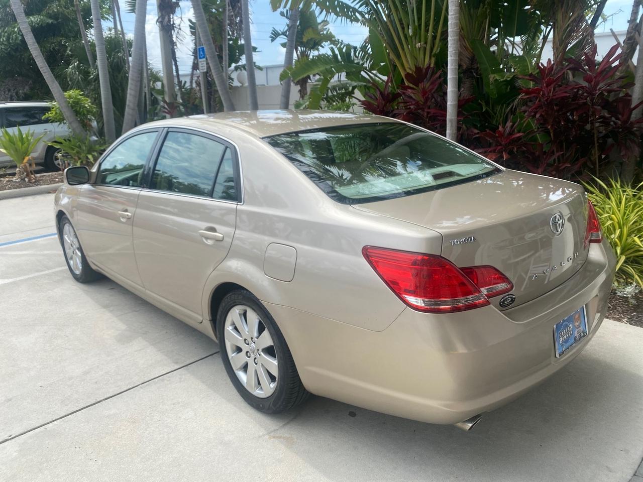 2006 Toyota Avalon XLS LOW MILES 53,114 Pompano Beach FL