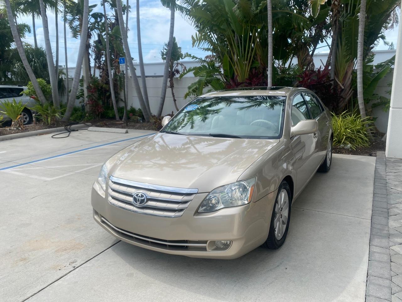 2006 Toyota Avalon XLS LOW MILES 53,114 Pompano Beach FL