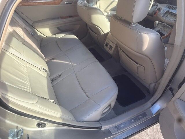 2006 Toyota Avalon XLS North Versailles PA