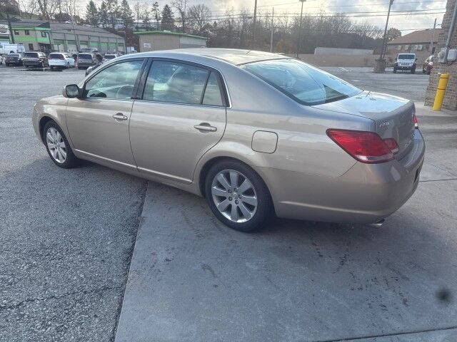 2006 Toyota Avalon XLS