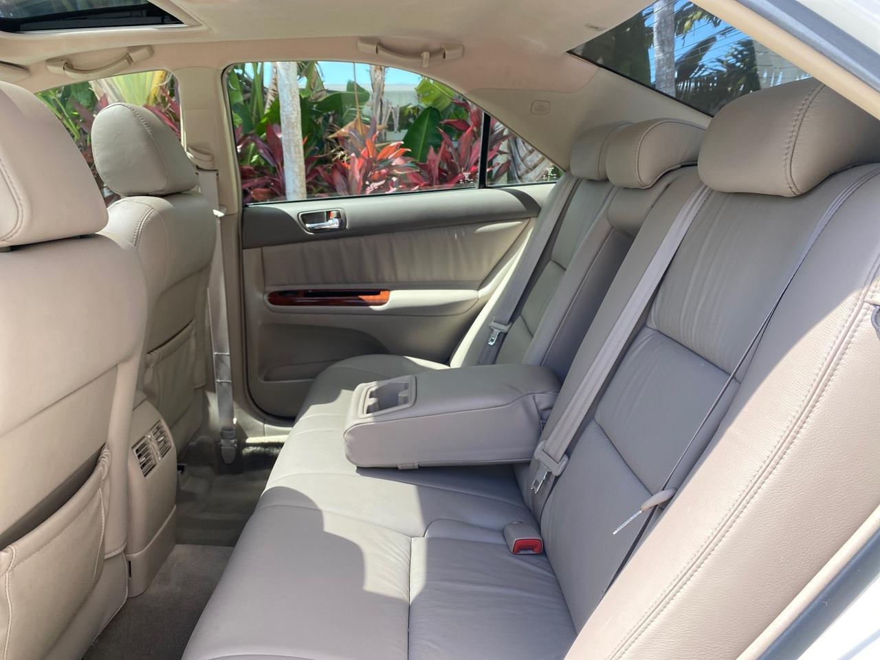 2006 Toyota Camry XLE V6 LOW MILES 65,439 Pompano Beach FL