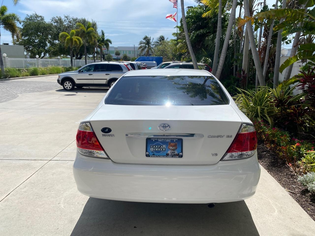 2006 Toyota Camry XLE V6 LOW MILES 65,439 Pompano Beach FL