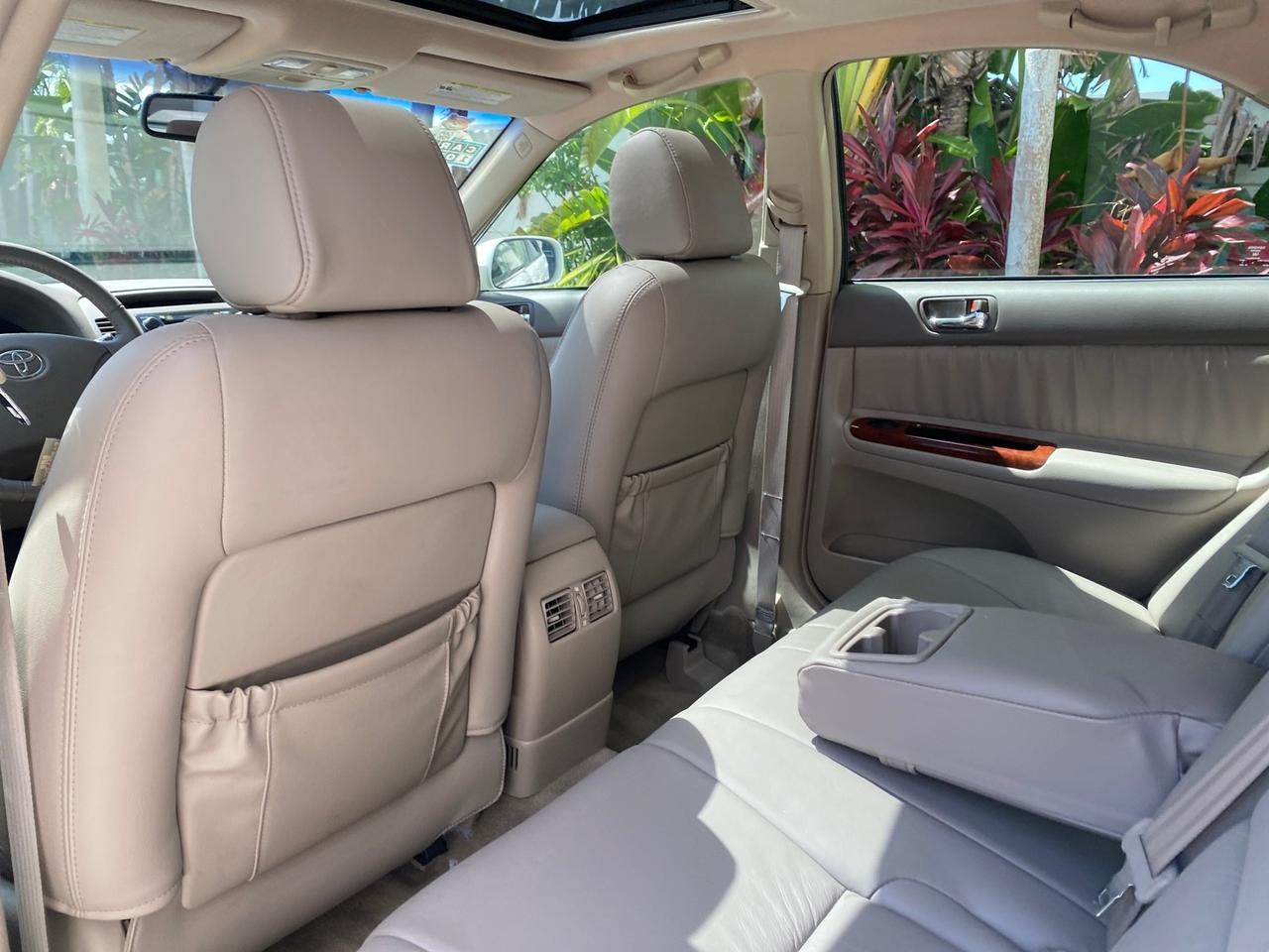 2006 Toyota Camry XLE V6 LOW MILES 65,439 Pompano Beach FL