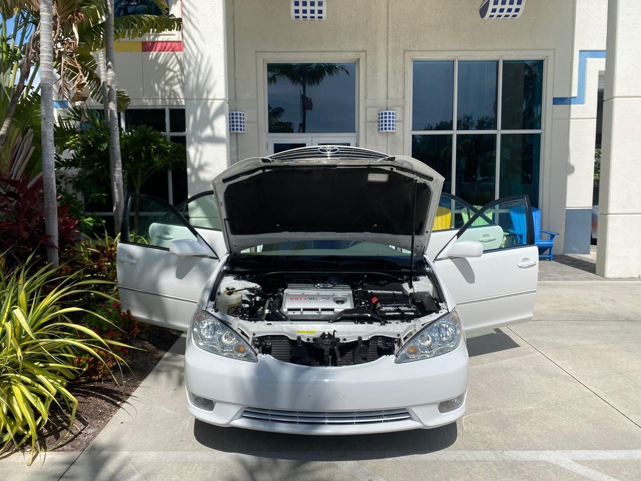 2006 Toyota Camry XLE V6 LOW MILES 65,439 Pompano Beach FL