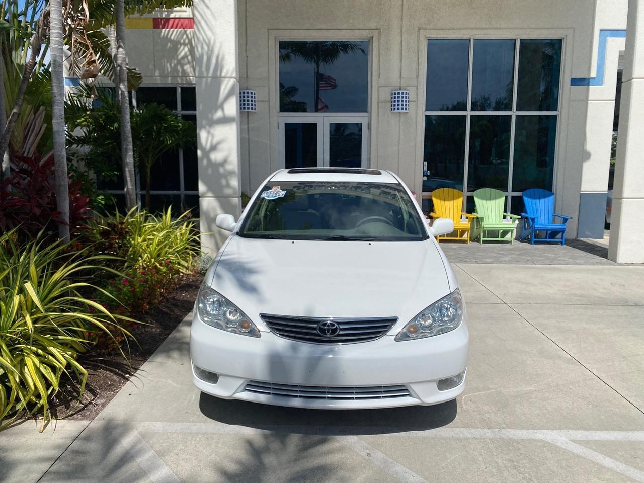 2006 Toyota Camry XLE V6 LOW MILES 65,439 Pompano Beach FL