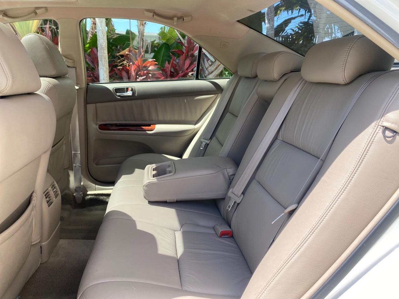 2006 Toyota Camry XLE V6 LOW MILES 65,439 Pompano Beach FL