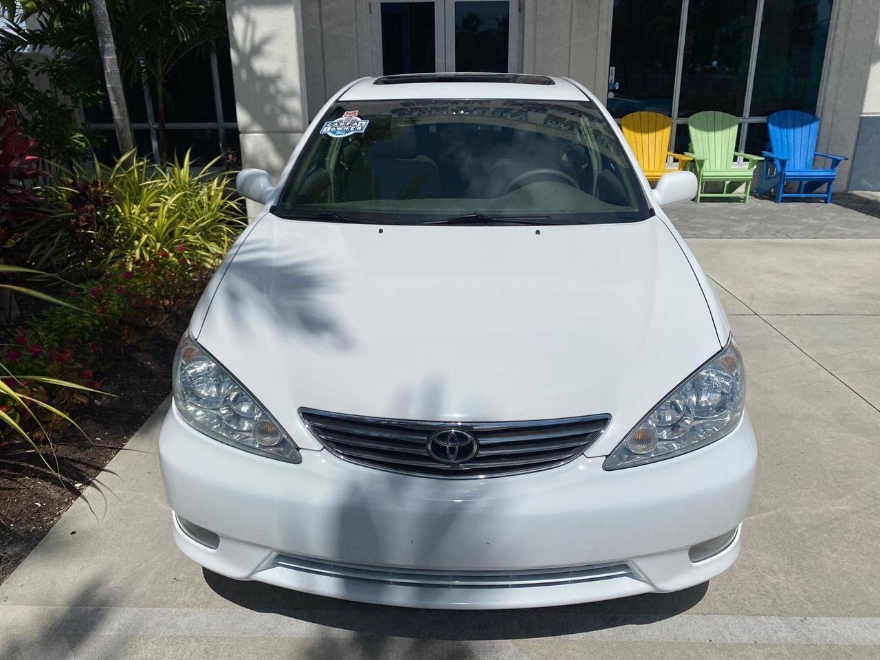 2006 Toyota Camry XLE V6 LOW MILES 65,439 Pompano Beach FL