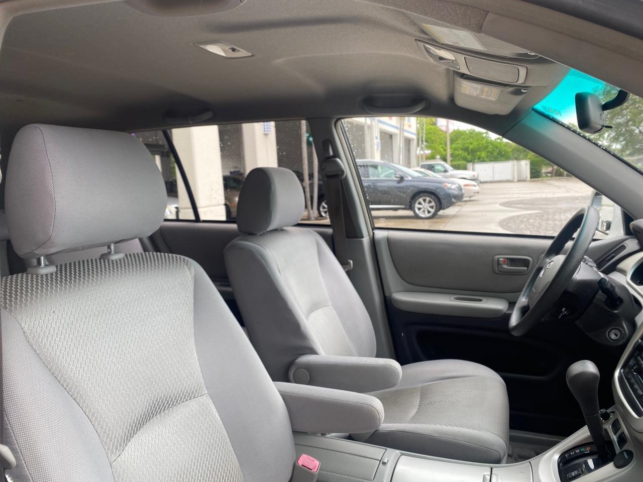 2006 Toyota Highlander 1 OWNER FL LOW MILES 49,290 SUV Pompano Beach FL